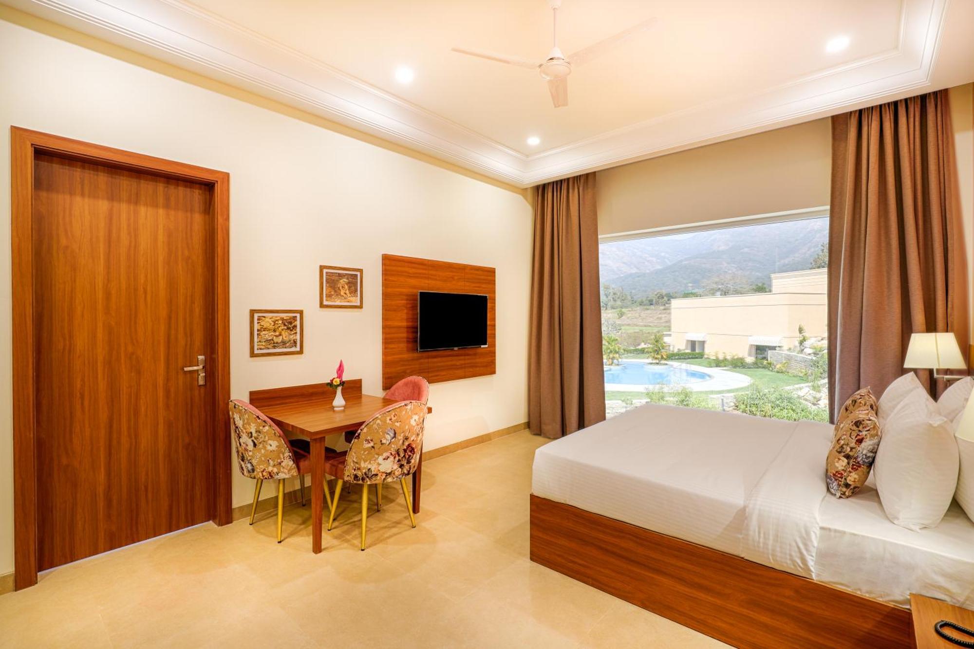 Hotel Club Mahindra Patkote à Nainital Extérieur photo